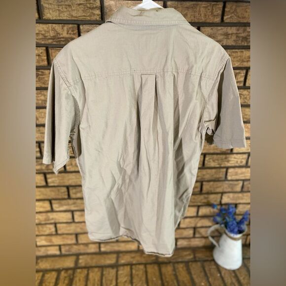 3 redhead‎ button ups - Picture 5 of 14